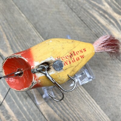 Vintage Heddon Weedless Widow Wood Plug Bait Lure Pike Vintage Heddon Weedless Widow Wood Plug Bait Lure Pike
