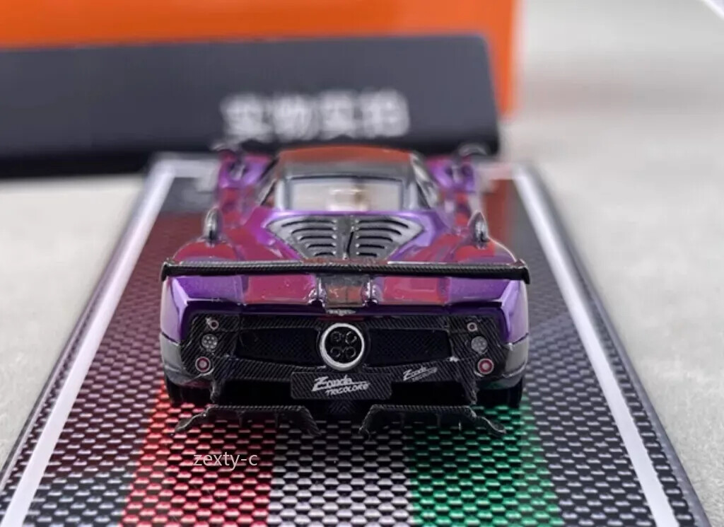 U2 1:64 Purple Zonda Tricolore Racing Sports Model Diecast Resin