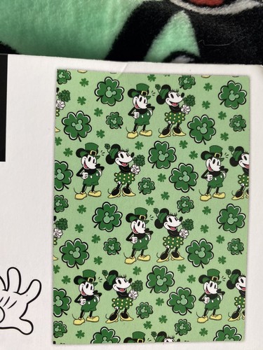 Disney Mickey Minnie Mouse St. Patrick’s Day Clover Plush Throw Blanket 50 X 70” - Picture 4 of 17