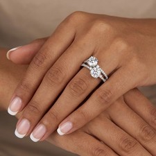 Solid 18K Gold Two Stone Engagement Ring 2.14 Carat Round Natural Diamond E VS2