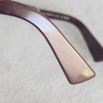 Fendi sunglasses women display picture 2