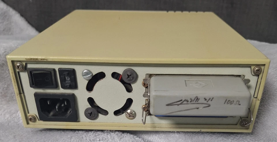 Vintage IBM External SCSI Hard Drive Enclosure with 1080MB HDD + Active Terminat - Image 2 of 4