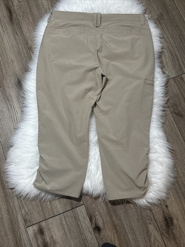 Eddie Bauer Womens Crop Pants Size 8 Khaki Ruched Leg Pockets Nylon - Picture 9 of 10