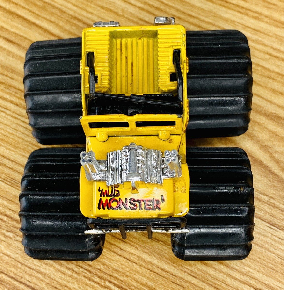 VINTAGE Matchbox 1986 The Super Chargers Mud Racers = S-14 MUD
