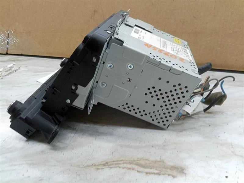 Receptor de radio con pantalla táctil AM FM SAT navegación GPS 2014-2015 Kia Optima 9656 Foto 2 de 4