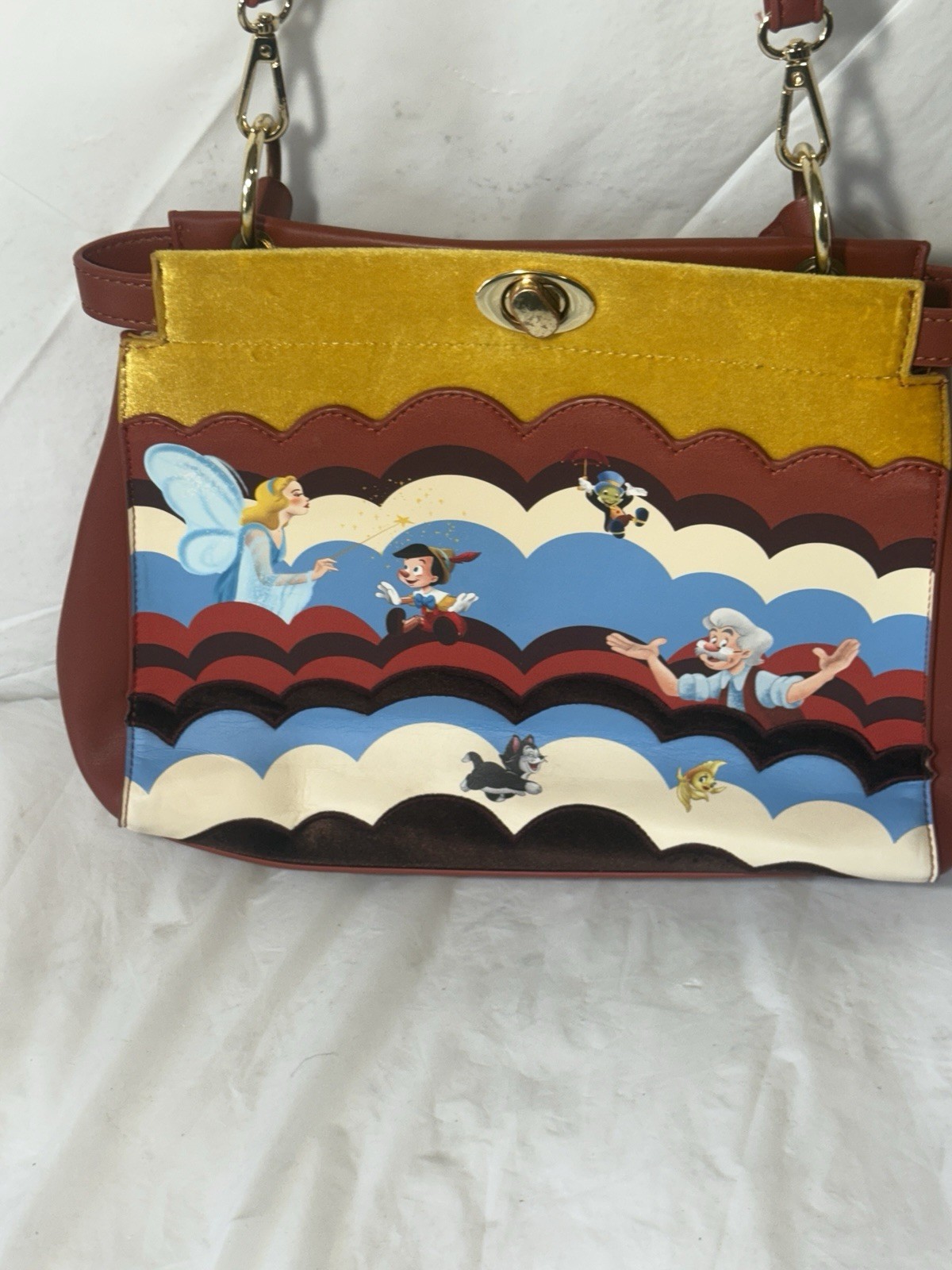 Danielle Nicole Disney Pinocchio Scalloped Handba… - image 7