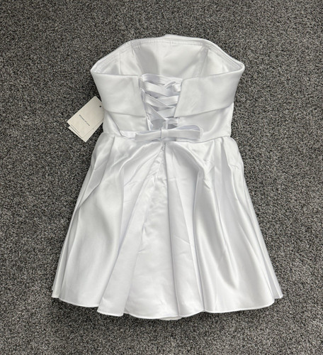 wellness of love White Satin Strapless Sweetheart Fit & Flare Bow Dress 8