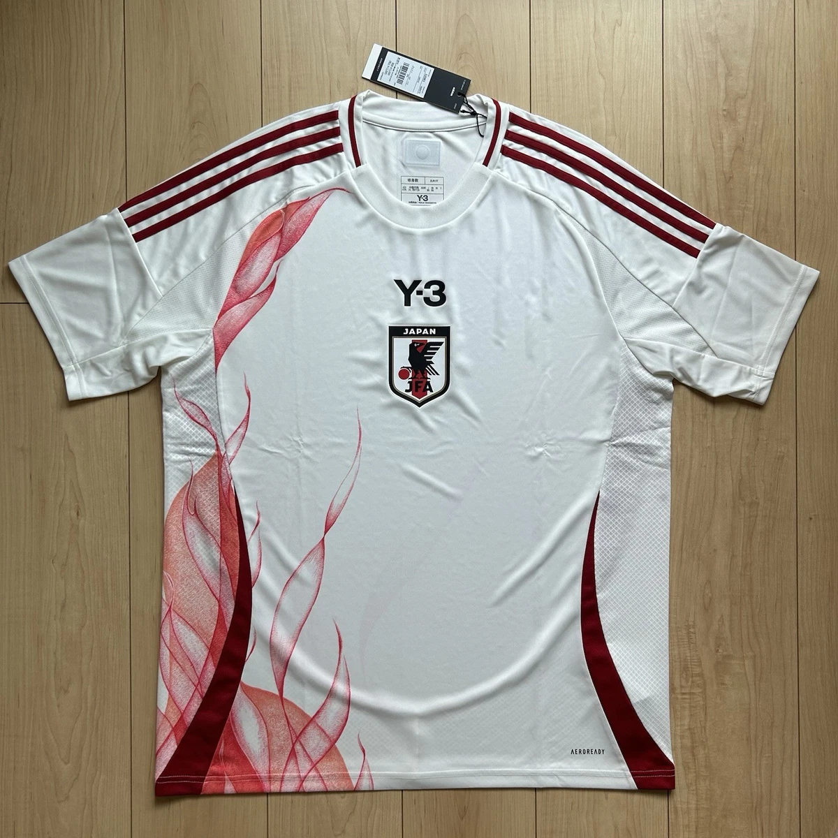 日本男子白色国家队足球迷服装与纪念品| eBay