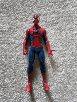 Original Hasbro 15cm Actionfigur Spider-Man 