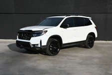2025 Honda Passport Black Edition Sport Utility 4D