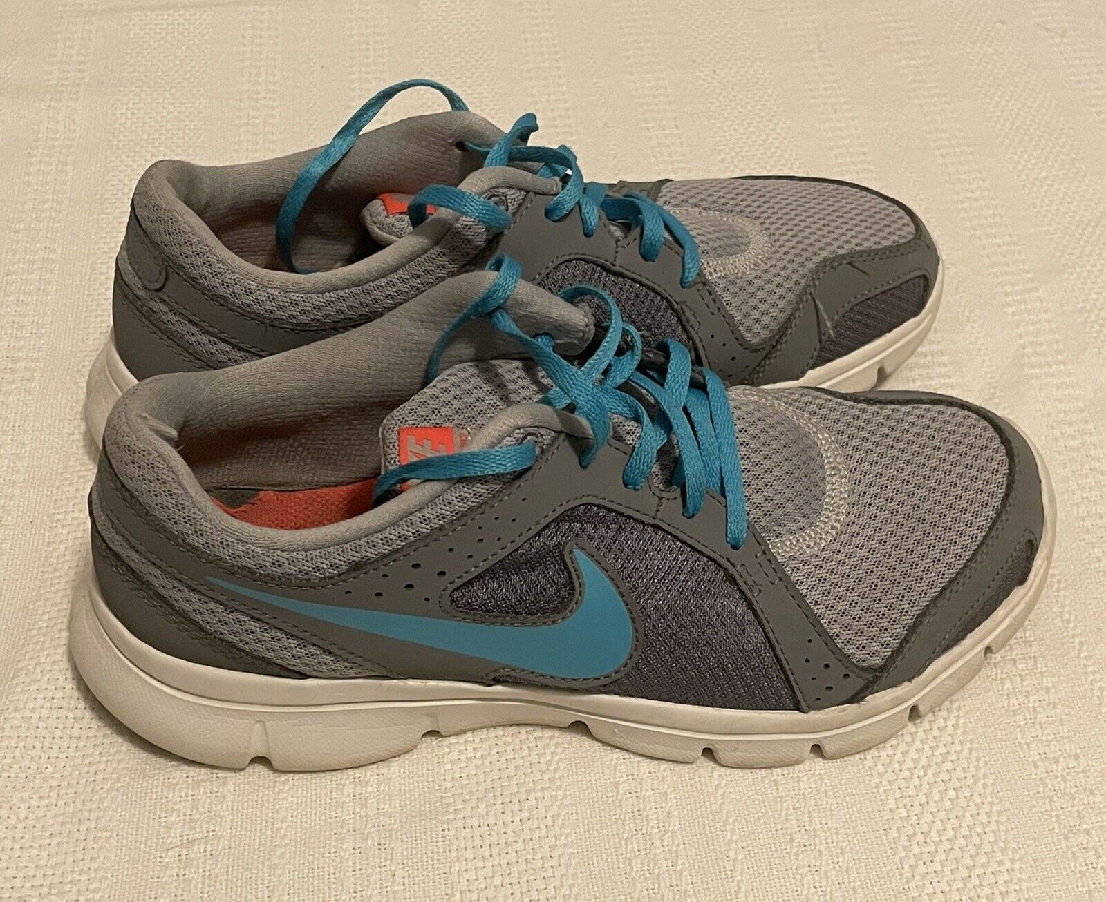 Nike Flex Experience RN 2 Womens Running Training Shoes Gray Aqua Size 8 |