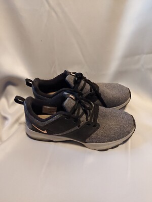 Nike Air Bella TR Training Sneaker/Shoes‎ Black/Gray Sz 9  924338-010 Nike Air Bella TR Training Sneaker/Shoes Black/Gray Size 9  main image 2