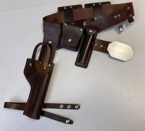 DL-44 Bespin Luke Skywalker ESB Holster, Belt, and pouches Rig in Dark Brown - Picture 3 of 10