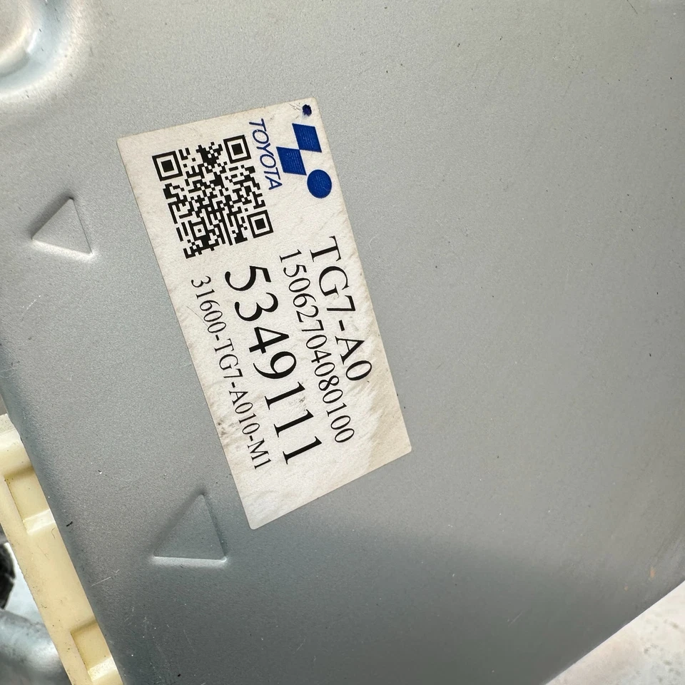 HONDA PILOT POWER VOLTAGE STABILIZER CONTROL MODULE UNIT OEM 2016 - 2024 - Image 4 of 4