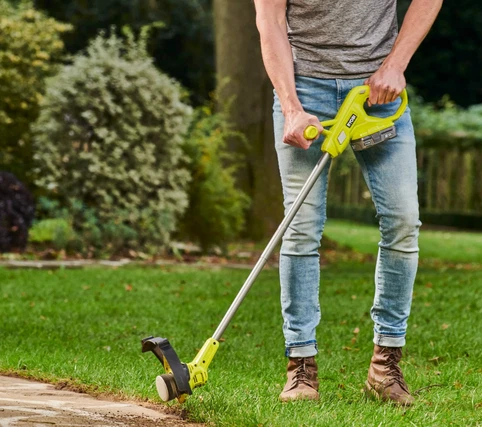 Ryobi Akku-Rasentrimmer 18 V mit Schnittbreite 23 cm RY18LT23A-0 5133005457 - Bild 3 von 4