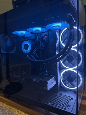 COMPUTER 5070ti Ryzen 9 9900x 32GB DDR5 RAM, 1TB SSD, W 11 Pro X870E AORUS Elite