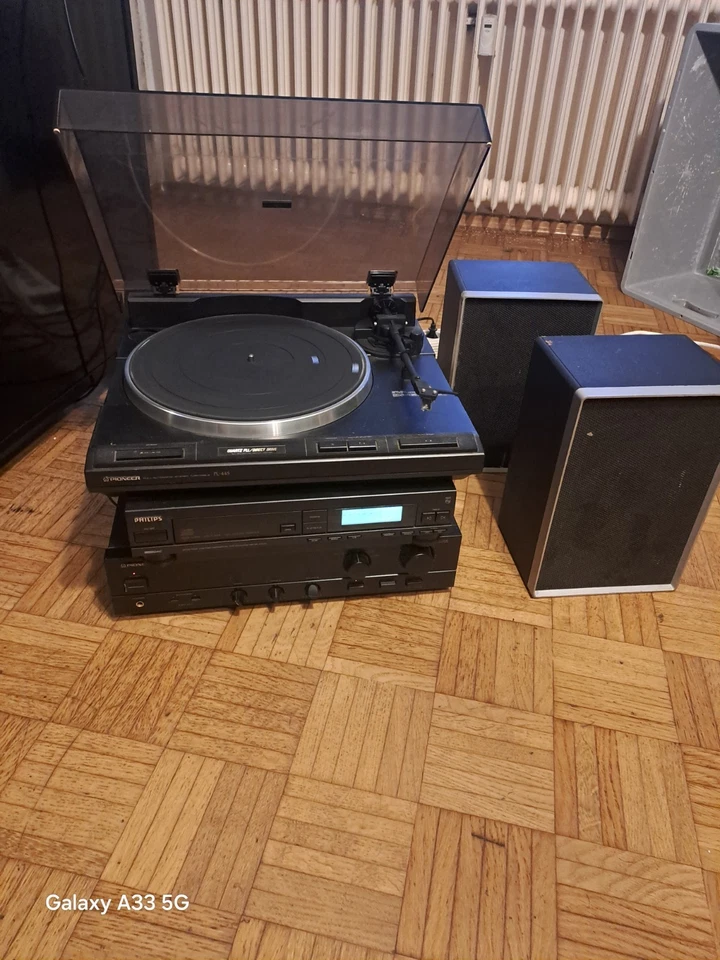 PLATTEN SPIELER  VERSTÄRKER  DVD UND Boxen Verschiedene Marken - Bild 3 von 3