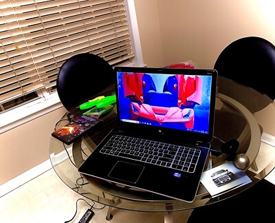 HP Pavilion DV7-7000 Laptop