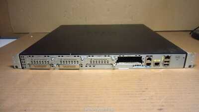 Cisco 2901 V06 Gigabit Wired Router 2x GigE Ports CISCO2901/K9 + RACK EARS