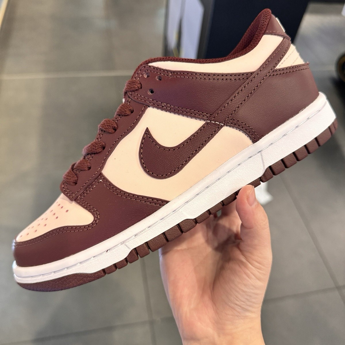 ナイキ ダンク ロー GS 22.5㎝ ラスト①点 22 5 NIKE DUNK LOW GS ナイキ ダンク ロー パンダ