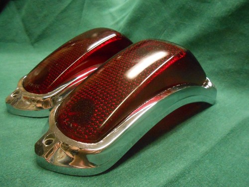 1941 CADILLAC GLASS TAIL LIGHT LENSES AND CHROME BEZELS - Picture 2 of 8