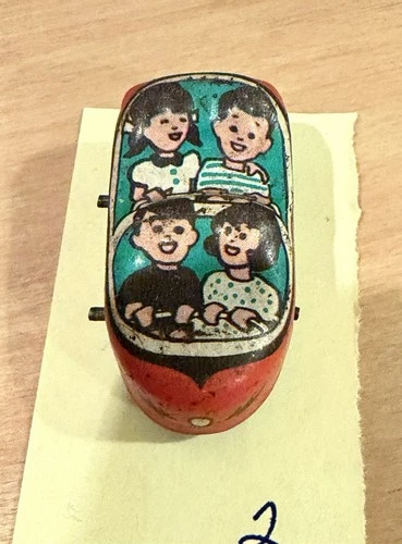 OLD VINTAGE HARD 2 FIND  RED CAR FOR TOY CHEIN TIN LITHO WINDUP ROLLER COASTER