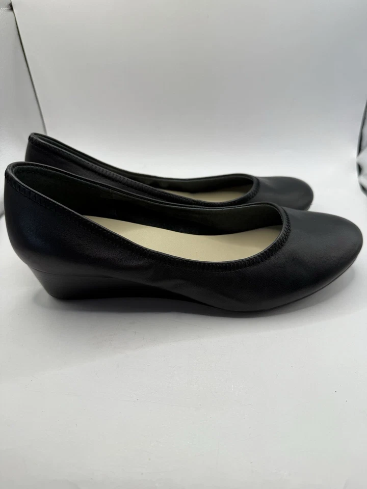 Zapatos de cuña baja de cuero negro Wittner talla 8 para mujer tacón sin cordones punta redonda Foto 4 de 4
