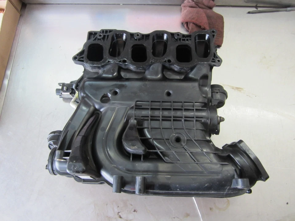 上进气歧管适用于 14-20 起亚索伦托 LX 4WD 3.3 215203C153 — 第 2/4 张图片