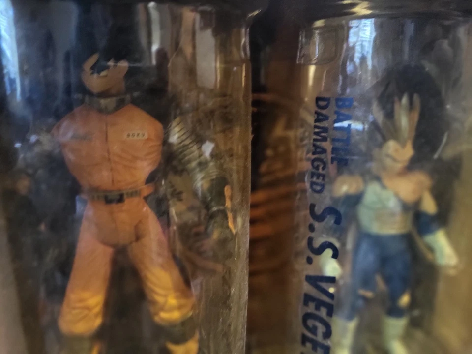 Dragon Ball Z Colección de Películas Paquete de 4 Goku Vegeta Krilin Meta Cooler De Colección Foto 2 de 4