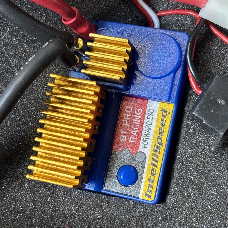 Vintage Duratrax Intellispeed 8T Pro Racing Brushed Speed Controller DTXM1080 - Image 2 of 4