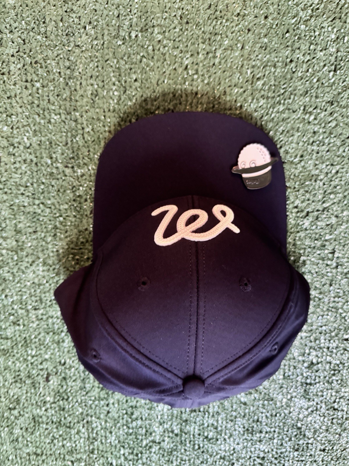 Malbon Golf Magnetic Ball Marker Hat Cap &ndash; Premium Golf Accessory- Navy Blue