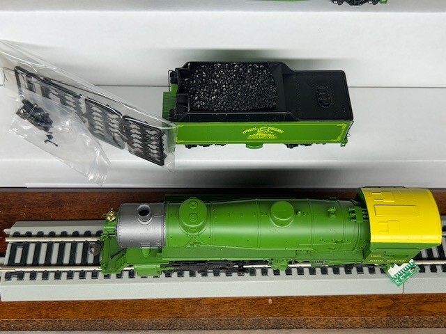 Picture 19 of 24