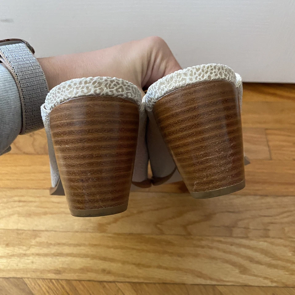 Matisse Cammy Suede Pointed Toe Western Mules Size 9.5 Women Leopard - Image 3 of 4