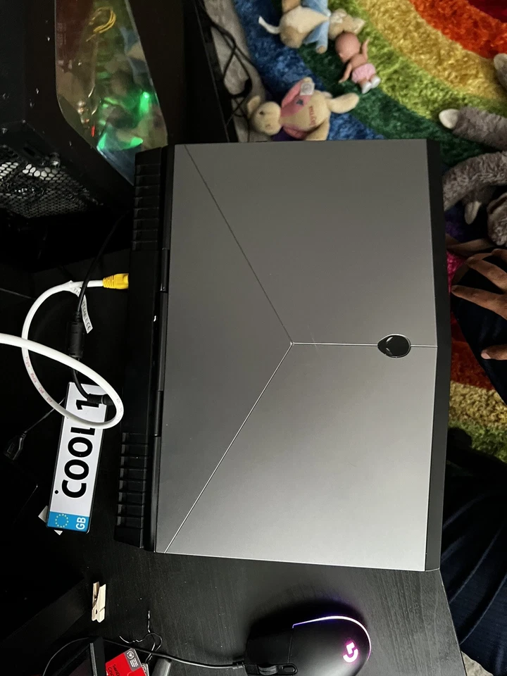 Alienware 15 R3 Intel Core I7-7700HQ 2.80GHz 16GB RAM 1TB HDD + x2 500GB SSD - Image 4 of 4