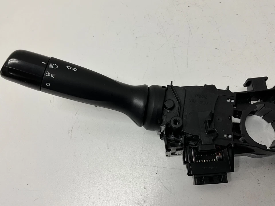 Subaru IMPREZA 2016 interruptor combinado de intermitente de faros y limpiaparabrisas OEM Foto 3 de 4