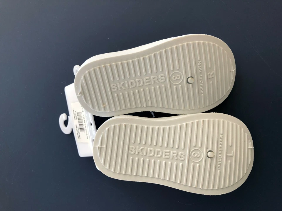 Новый девочки младенца * 3-6 * или * 6-9 * месяцев SKIDDERS темно-розовый холст обуви кроссовок - Изображение 3 из 3