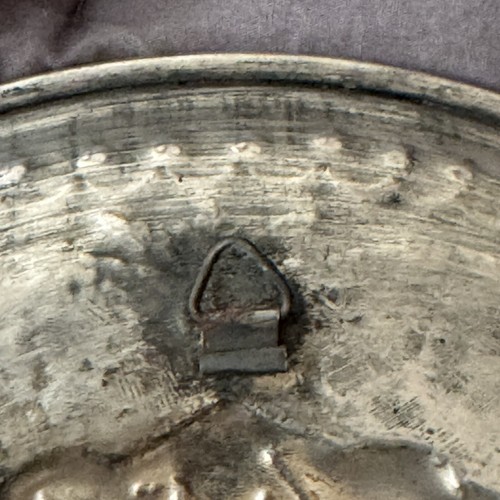 Antique Wall Tinned Copper Plate Faravahar Farohar Persia (9-3/4 inch ) - Picture 16 of 16