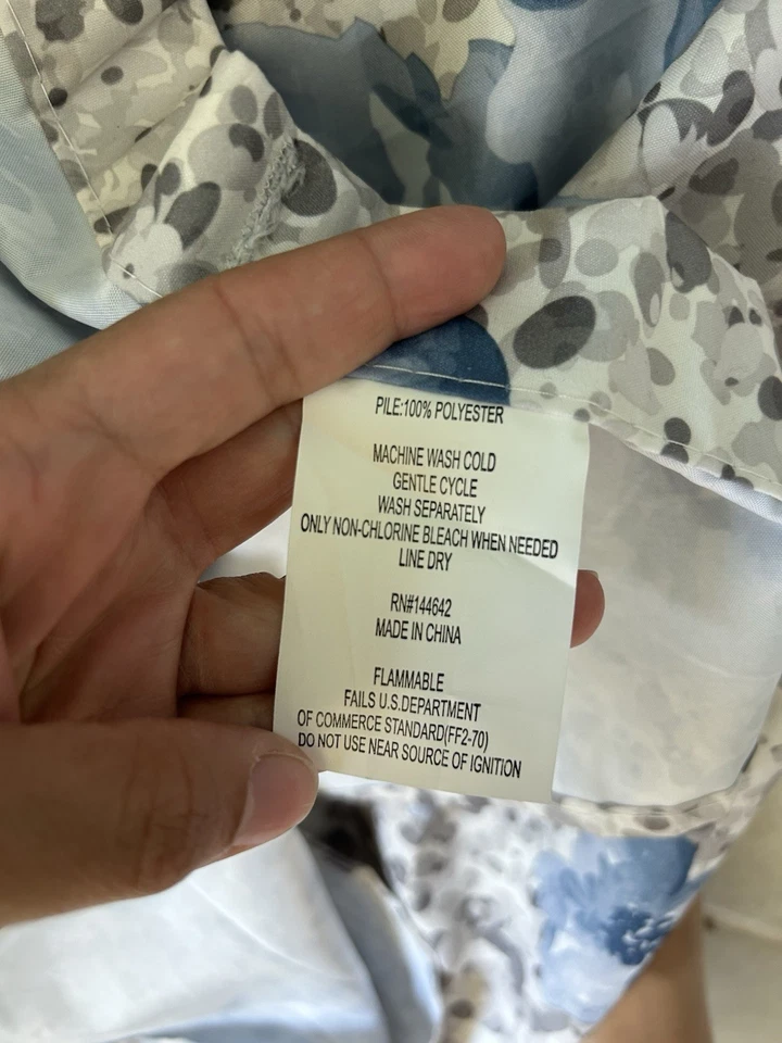 Shower Curtain Blue Floral and Gray Design Shower Curtain - Image 4 of 4