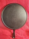 Vintage Lodge No9 OG Cast Iron Griddle Round 10.5" Near Mint Condition(Camping)