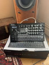 Roland SH-4d Desktop Synthesizer Groovebox