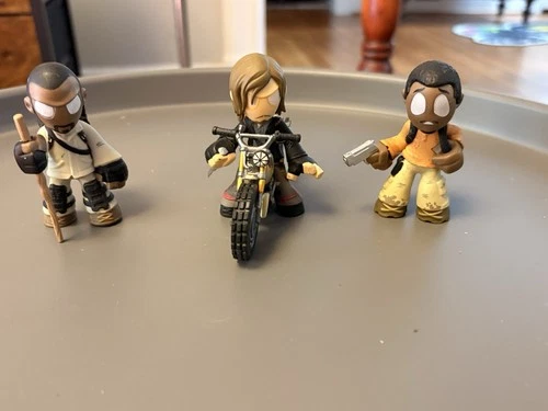 Lot Of 4 Funko The Walking Dead Mystery Mini Vinyl Figures (Daryl On Motorcycle)