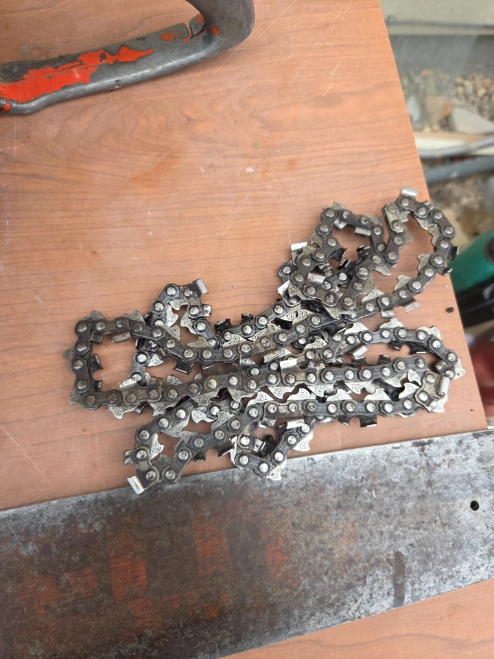 Vintage Homelite Super XL Automatic Chainsaw Read Description  - Image 2 of 4