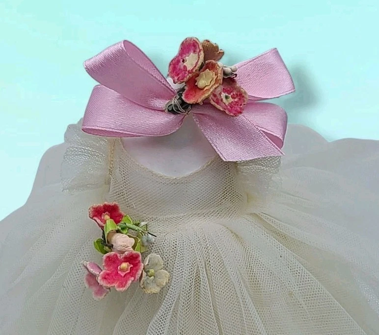 复古 20 世纪 50 年代 Madame Alexander-Kins Wendy 娃娃 连衣裙 花朵 女孩 婚礼 — 第 2/4 张图片