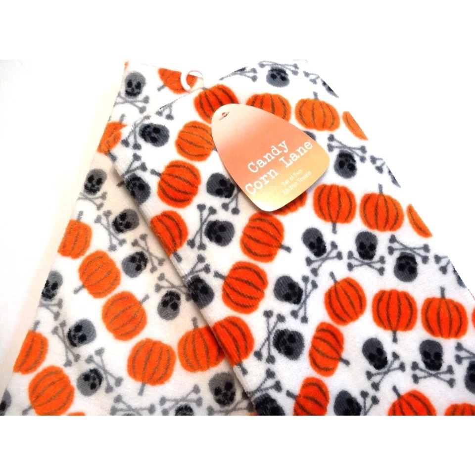 Кухонные полотенца Candy Corn Lane тыквы черепа скрещенные кости для Хэллоуина 2 шт. НОВЫЕ - Изображение 2 из 2