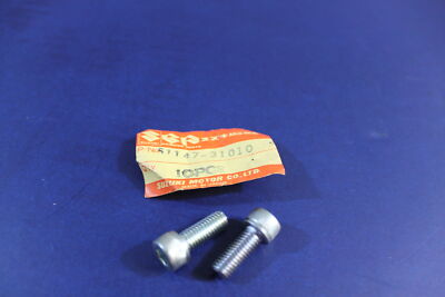 NOS Genuine SUZUKI RV125 GT500 GT550 TM125 BOLT QTY2 OEM # 51147