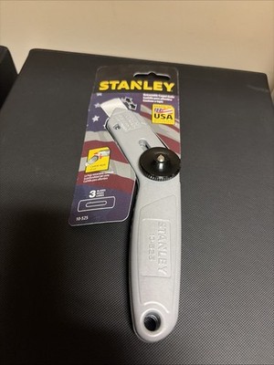 Stanley Carpet Knife with RETRACTABLE Blades 10-525 New In Box + 3 Blades New!