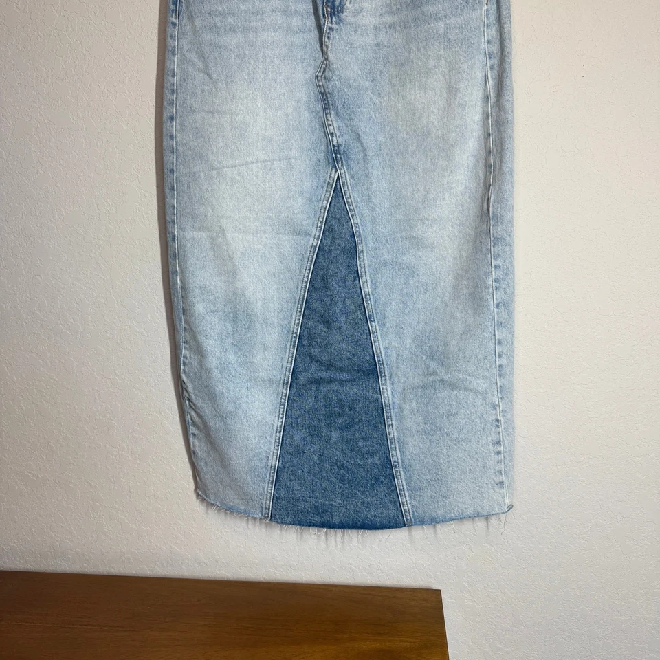Women's Blank NYC Denim Blue Jean Patchwork Midi Skirt Size 28 NEW - Image 3 of 4
