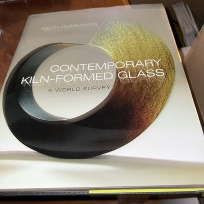 Contemporary Kiln-Formed Glass: A World Survey by Keith Cummings HEAVY DAMAGE