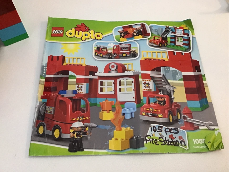 Lego Duplo 10593 Estación de Bomberos Juego 100% Completo Bombero Camión de Bomberos Bombero Foto 2 de 4