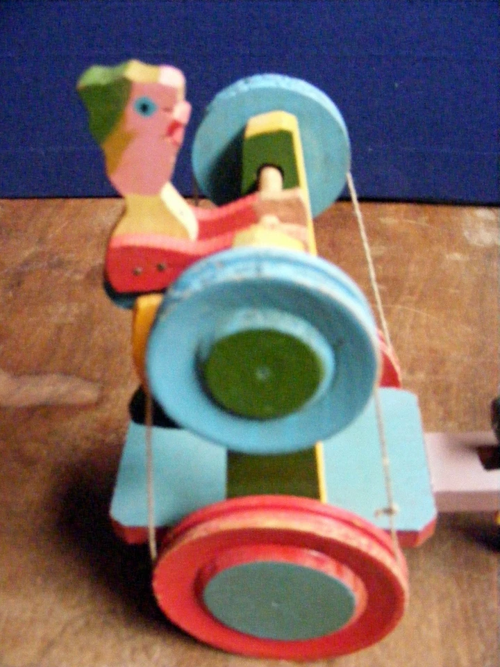 Jouets ancien cheval avec chariot et petit clow qui bouge sur roues. - Photo 3/4